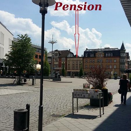 Pension am Piko-Platz Sonneberg Bagian luar foto