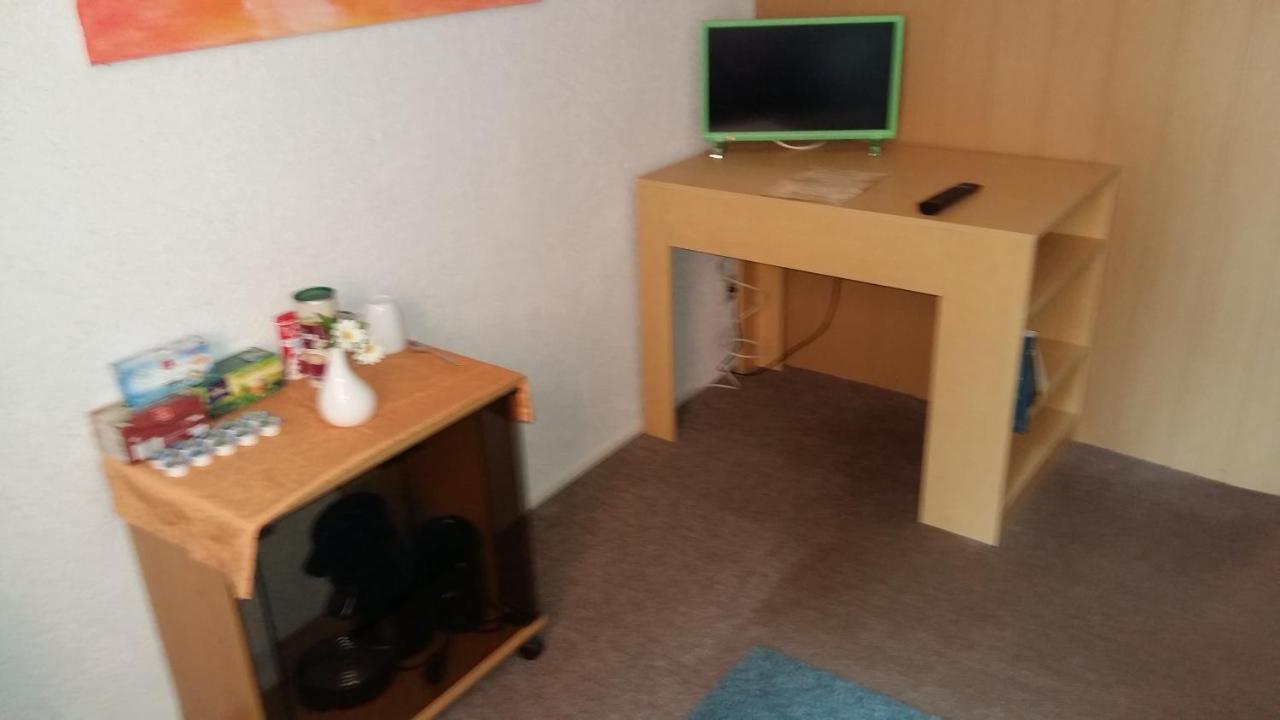 Pension am Piko-Platz Sonneberg Bagian luar foto
